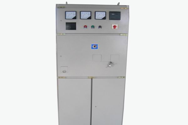 丛台配电箱-3683聊聊多回路配电箱技术参数